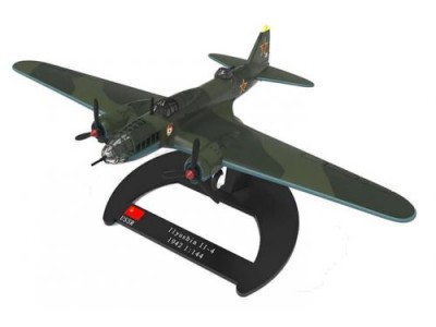 ILYUSHIN IL-4 SOVIET NAVY BALTIC FLEET 1942 - LUPPA 1/144