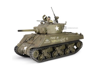 M4A3E2 SHERMAN BASTONGE 1944 FORCES of VALOR 912136A 1/32