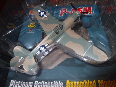 P-40 WARHAWK URBANOWICZ CHINY 1943 FLYING TIGERS - EASY MODEL 39313 1/48