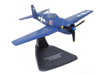 F6F-5 HELLCAT VS-1 EDER US NAVY 1945 - AC119 OXFORD 1/72 metal