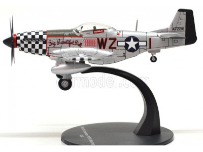 P-51D MUSTANG 84 SQN USAF ENGLAND 1945 - DEAGOSTINI 1/72