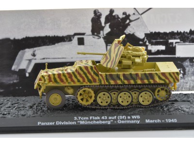 3,7cm FLAK 43 Pz.Div. MUNCHEBERG GERMANY 1945 - ALTAYA 1/72