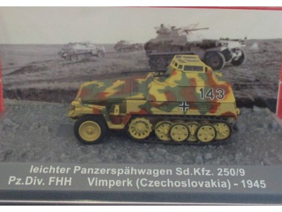 Sd.Kfz.250/9 Pz.Div.FELDHERRNHALLE CZECHIA VIMPERK 1945 - ALTAYA 1/72 metal