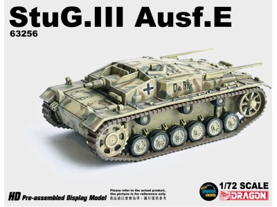 STUG III E KAMPFGRUPPE SCHILL SLOVAKIA 1945 - 63256 DRAGON ARMOR 1/72