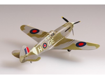 P-40B  TOMAHAWK II 349 SQN RAF WEST AFRICA 1943 - 37207 EASY MODEL 1/72